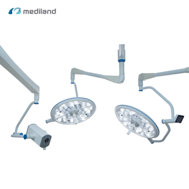 Đèn mổ treo trần 2 nhánh kèm Camera - QuadLED